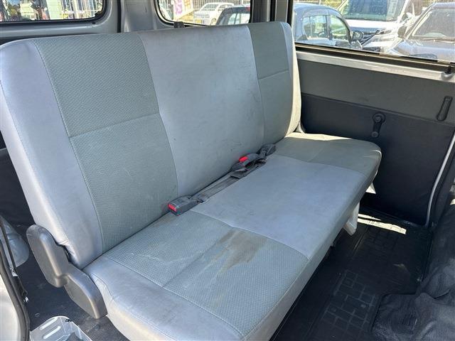 Toyota Town Ace Van 12