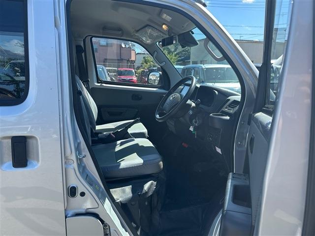 Toyota Town Ace Van 10