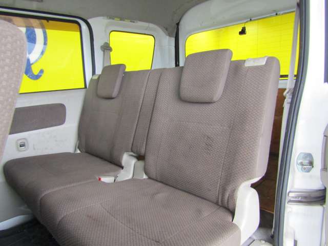 Mitsubishi Minicab Van 8