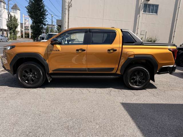 Toyota Hilux 4