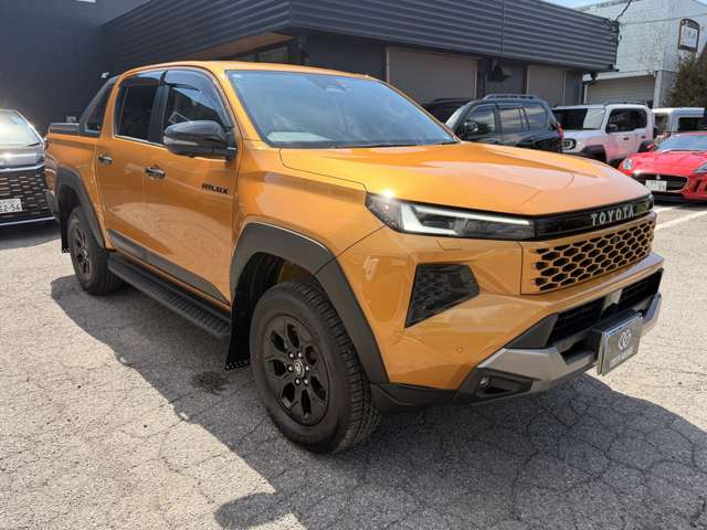 Toyota Hilux 9