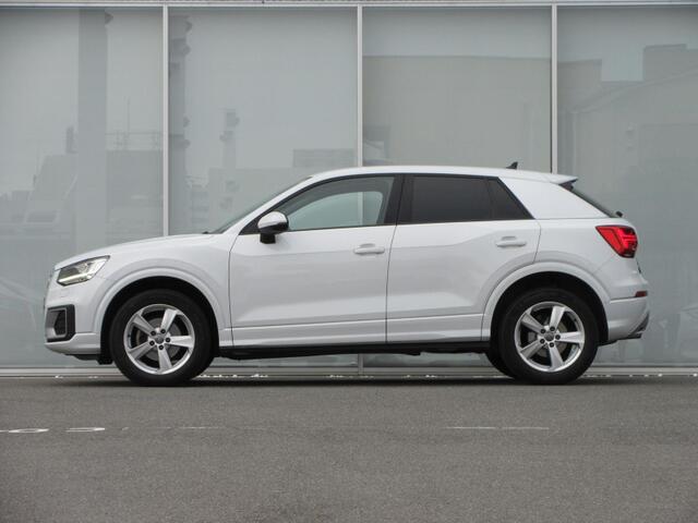 Audi Q2 4