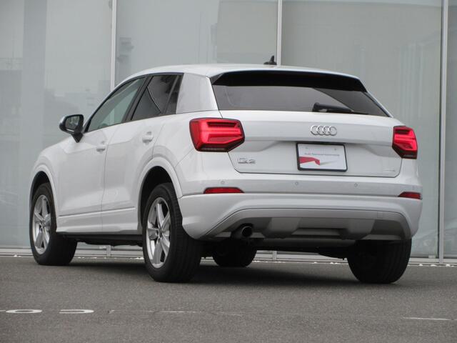 Audi Q2 5