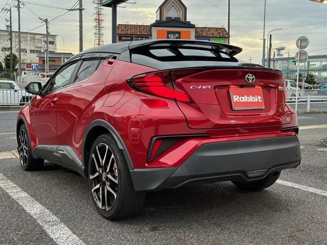 Toyota C-HR 6