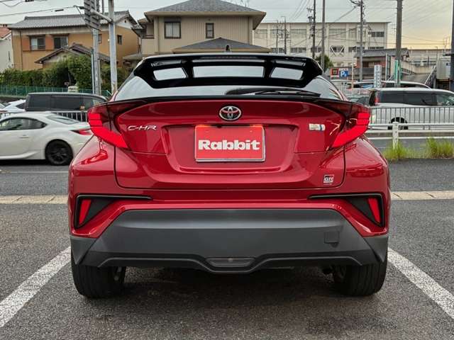 Toyota C-HR 7