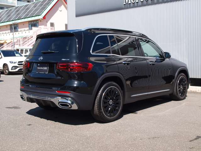 Mercedes-Benz GLB 11