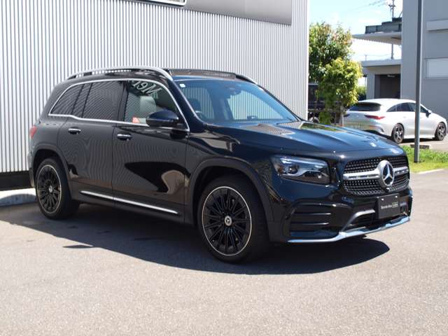 Mercedes-Benz GLB 6