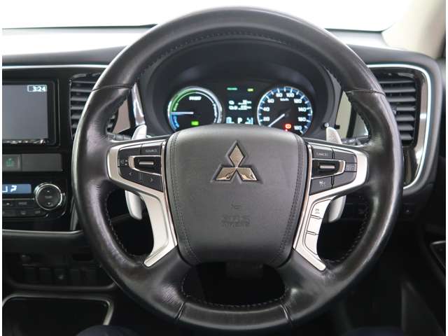 Mitsubishi Outlander PHEV 5