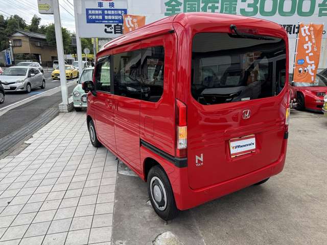 Honda N-VAN 8