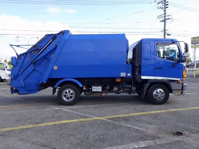Hino Ranger 7