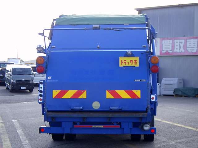Hino Ranger 8