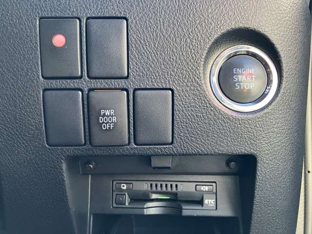 Toyota Vellfire 11