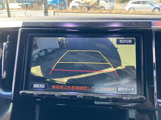 Toyota Vellfire 9