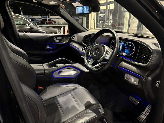Mercedes-Benz GLE 8