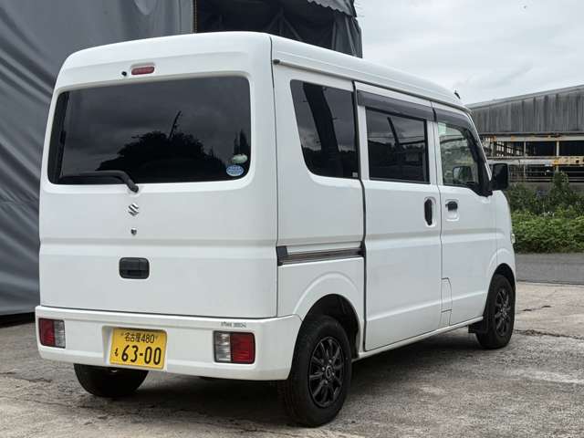 Suzuki Every 4
