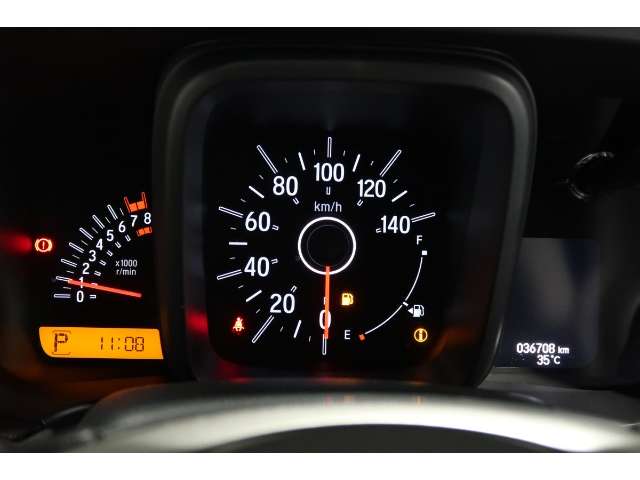 Honda N-VAN 12