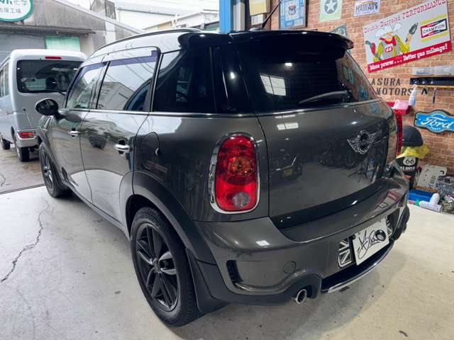 MINI Crossover 12