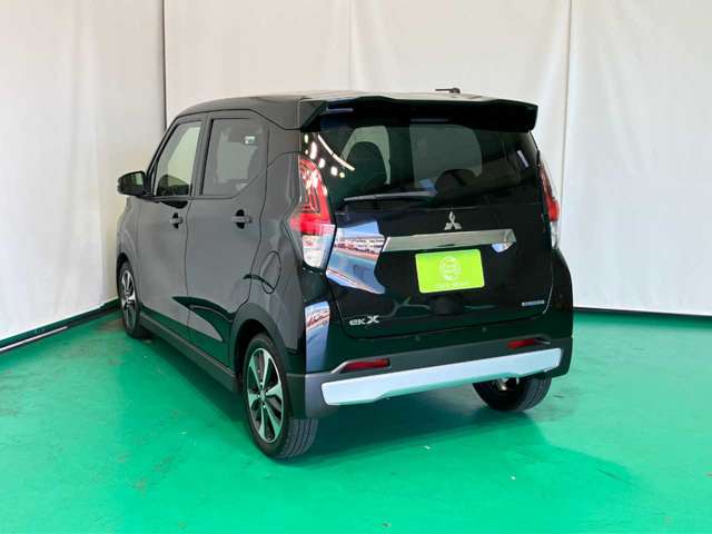 Mitsubishi eK X 12