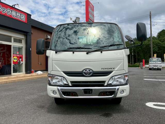 Toyota Toyoace 2
