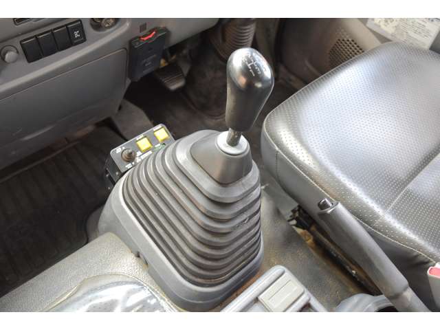 Isuzu Forward 10