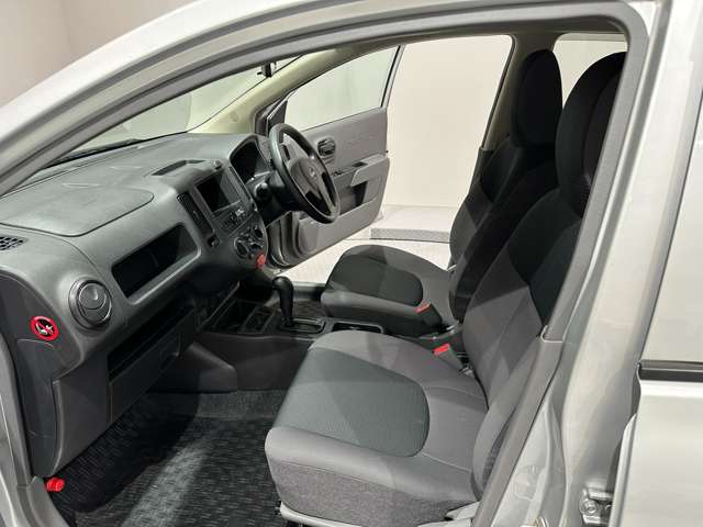 Nissan AD 10