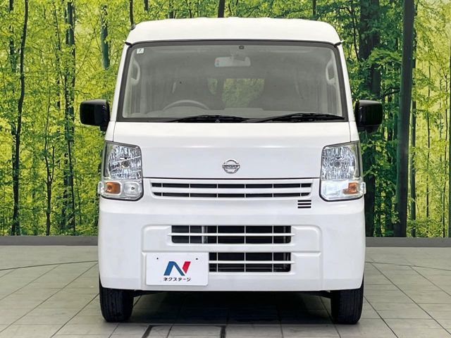 Nissan NV100 Clipper 11