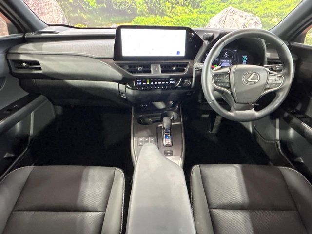 Lexus UX 2