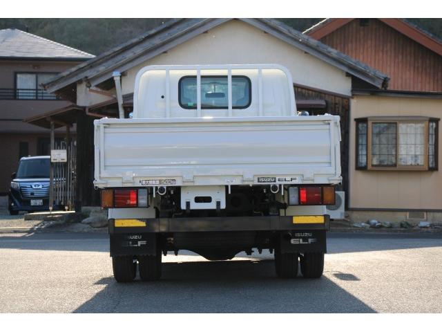 Isuzu Elf 5