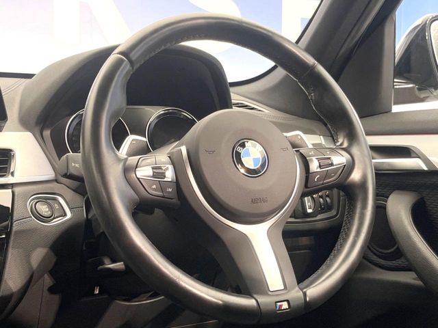 BMW X1 11