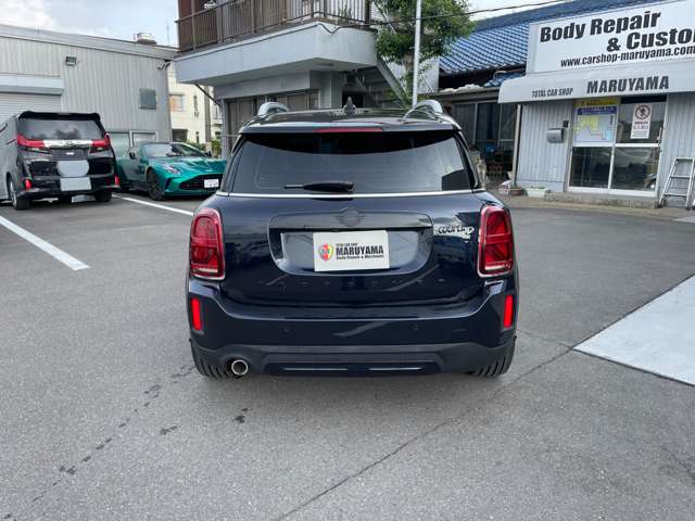 MINI Crossover 8