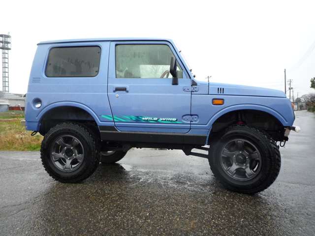 Suzuki Jimny 4