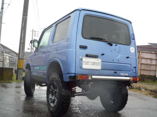 Suzuki Jimny 6