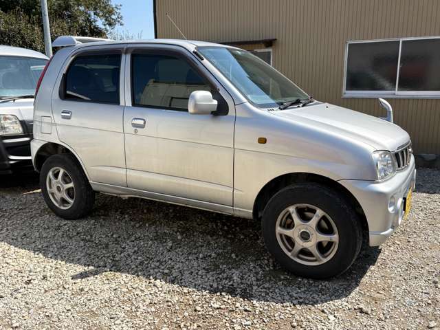 Daihatsu Terios Kid 11