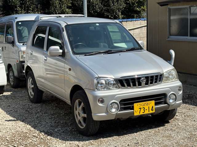 Daihatsu Terios Kid 9