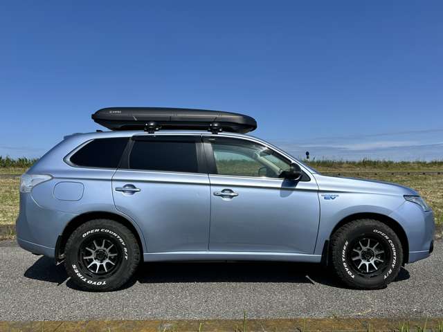 Mitsubishi Outlander PHEV 6