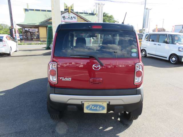 Mazda Flair Crossover 12