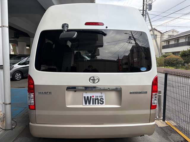 Toyota Hiace 3