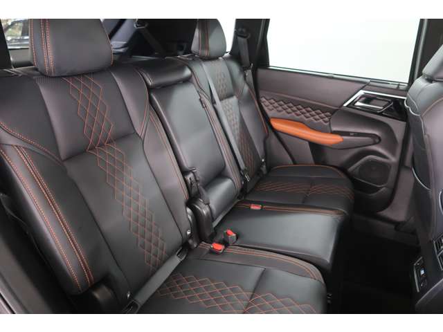 Mitsubishi Outlander 9