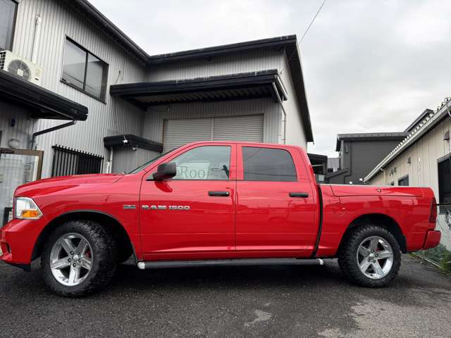 Dodge Ram 4