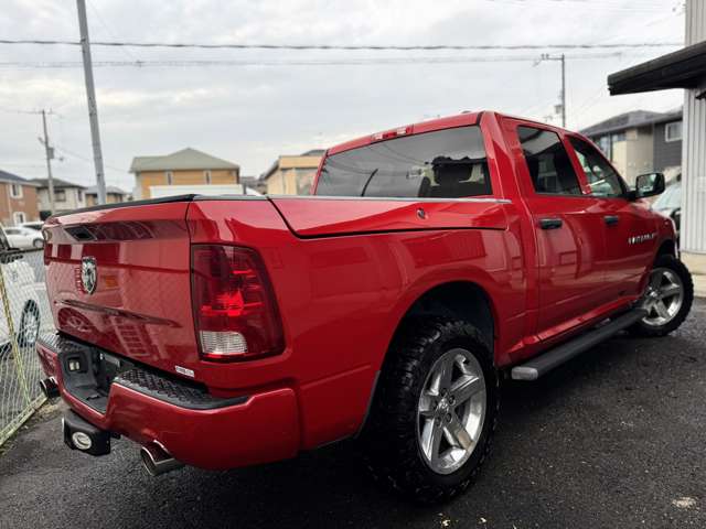 Dodge Ram 6