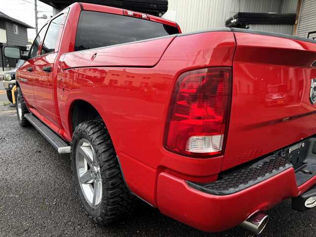 Dodge Ram 7