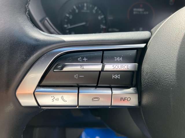 Mazda MX-30 9
