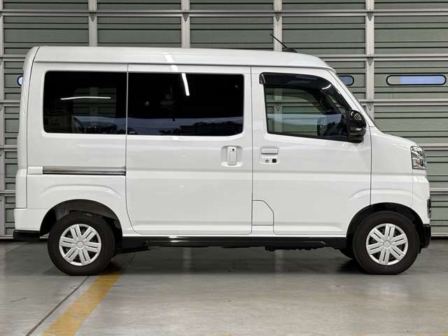 Daihatsu Atrai 11