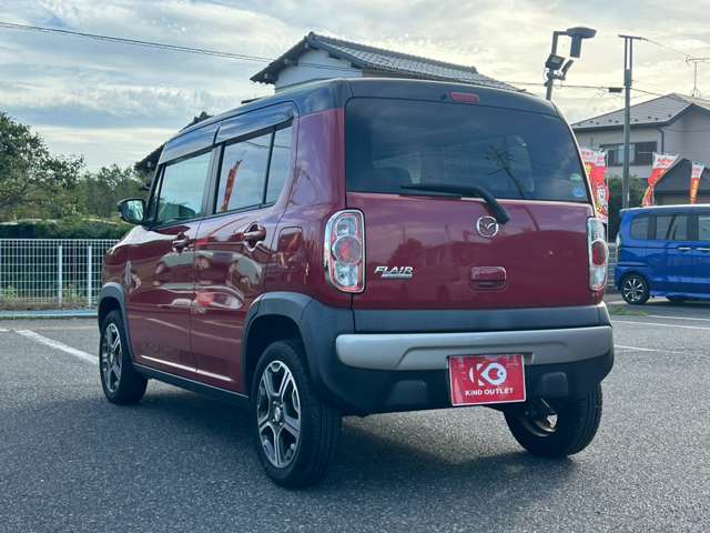 Mazda Flair Crossover 11