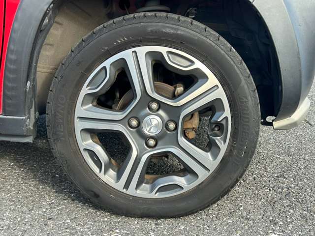 Mazda Flair Crossover 12