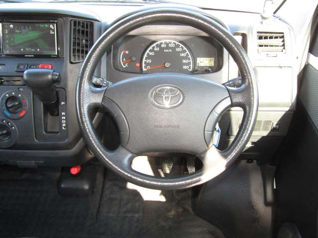 Toyota Town Ace Van 5