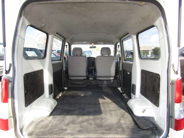 Toyota Town Ace Van 8