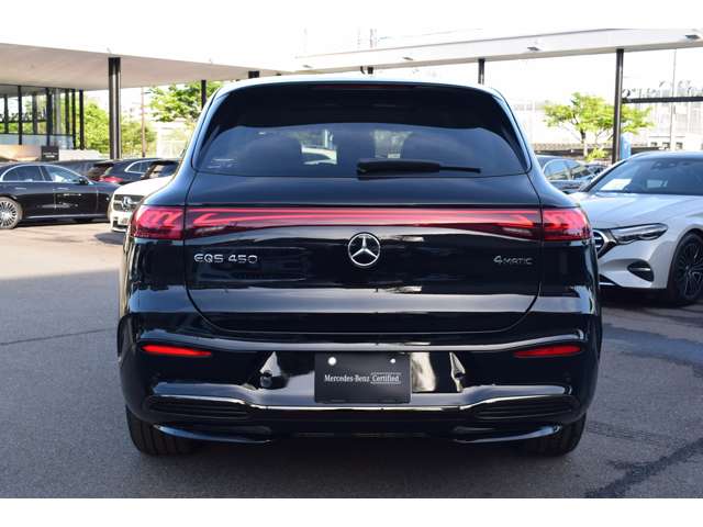 Mercedes-Benz EQS SUV 11