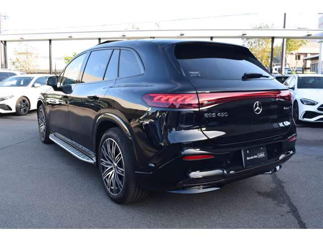 Mercedes-Benz EQS SUV 10