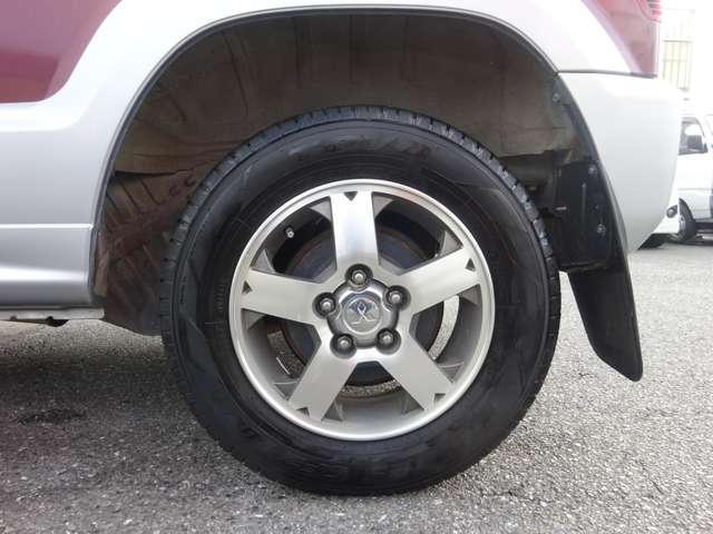 Mitsubishi Pajero Mini 12